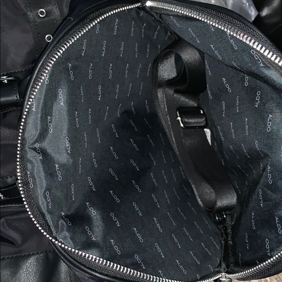 Aldo Duffle Bag🛩 - Picture 7 of 7